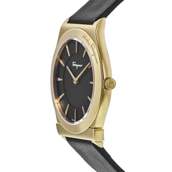 New Salvatore Ferragamo 1898‎ Slim Black Dial Yellow Gold Men's Watch - Picture 5 of 6